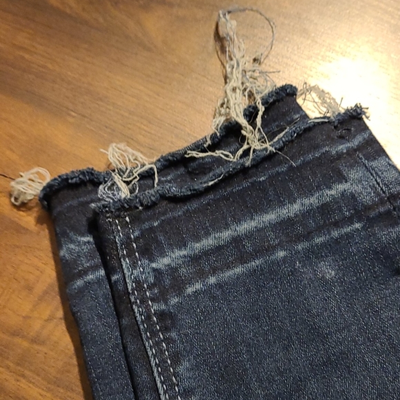 Stretchy medium wash High-waisted zara jeans - Picture 4 of 7